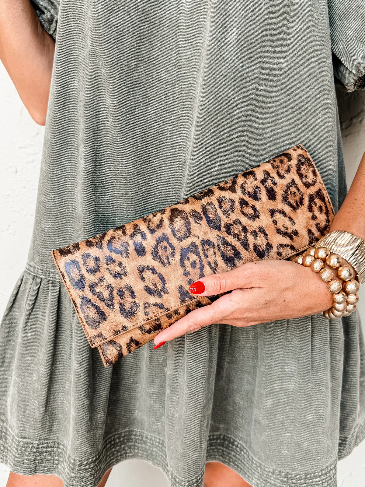 [Urban Expressions] Adelle Clutch-Leopard | Ruthie Grace