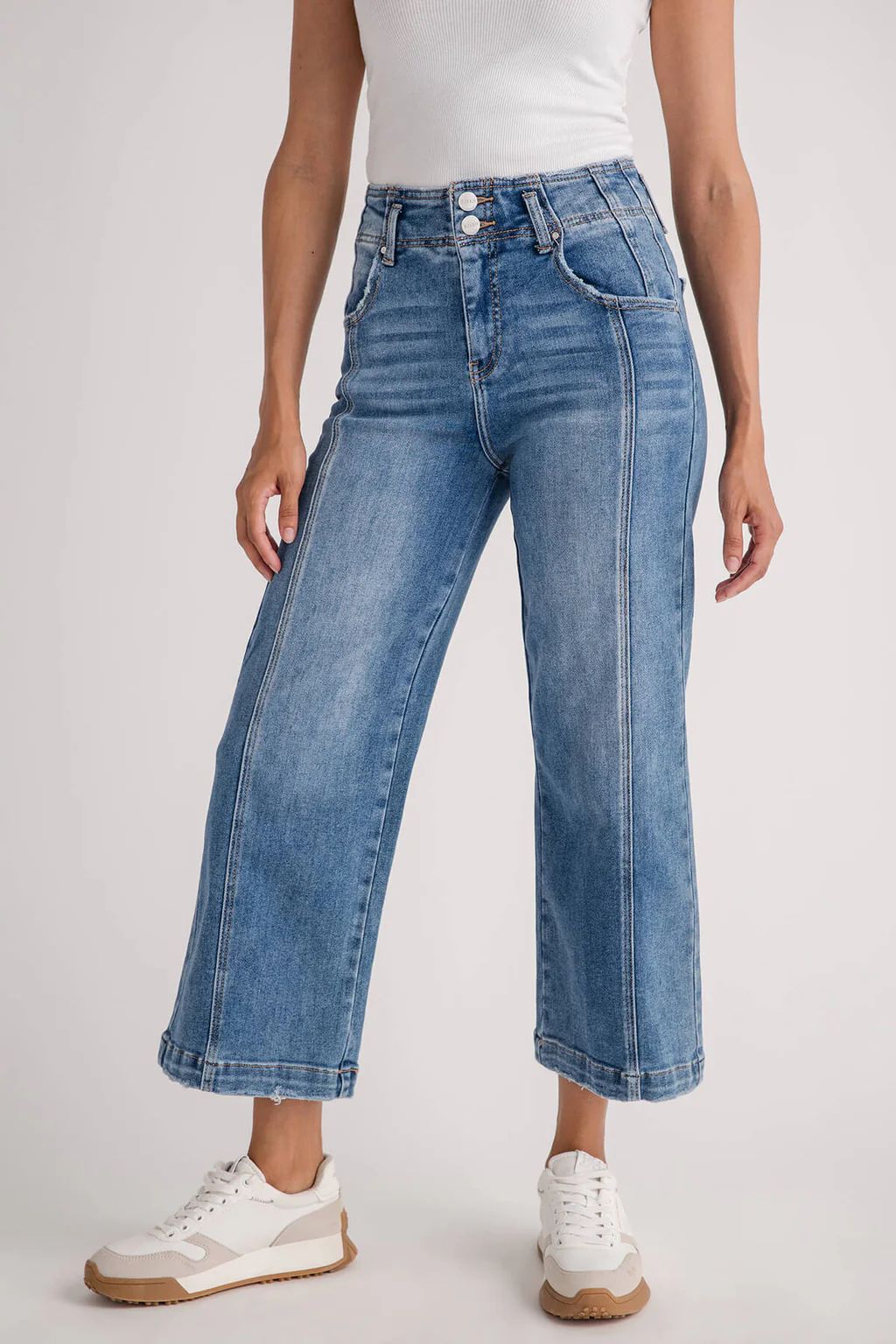 Risen Eve Seamed Jeans | Social Threads