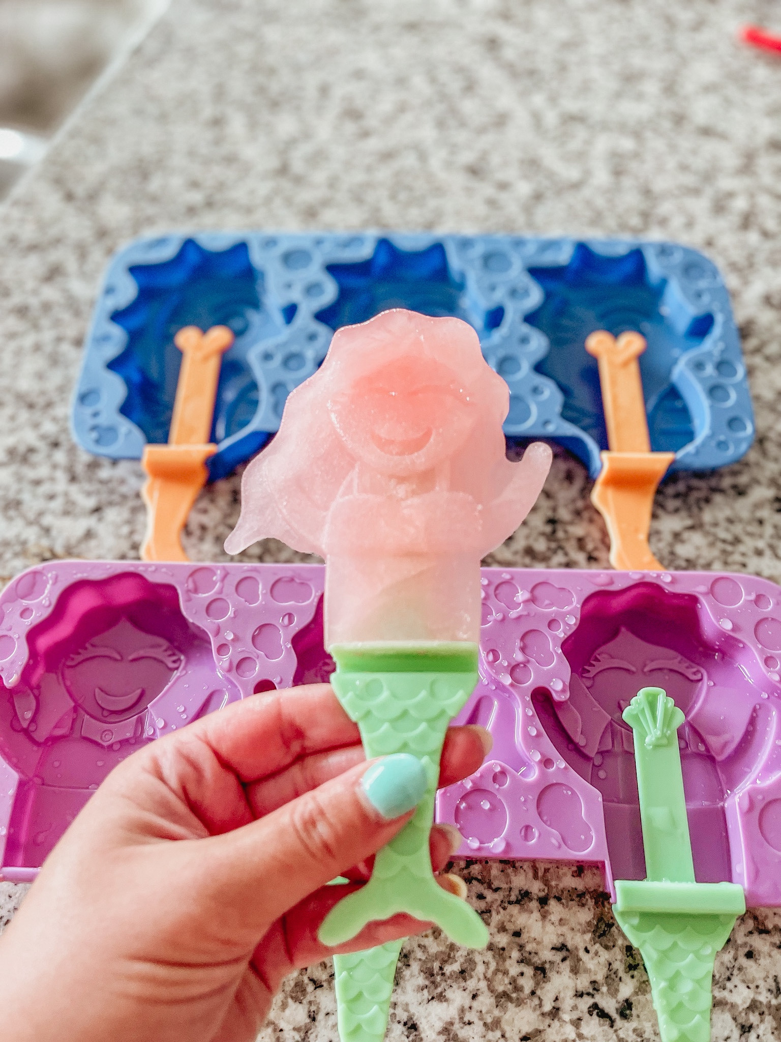 DIY popsicle molds!

Mermaid popsicle l Dino popsicle l popsicle molds l summer ideas l kids summer activities 

#LTKKids #LTKxWalmart #LTKFindsUnder50