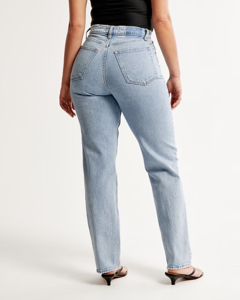 Women's Curve Love Ultra High Rise 90s Straight Jean | Women's Bottoms | Abercrombie.com | Abercrombie & Fitch (UK)