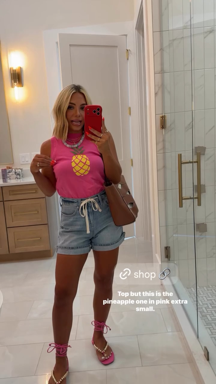 Type SHOP for the links to these new Walmart arrivals #walmart #trendy #tshirts #momoutfits #summeroutfits