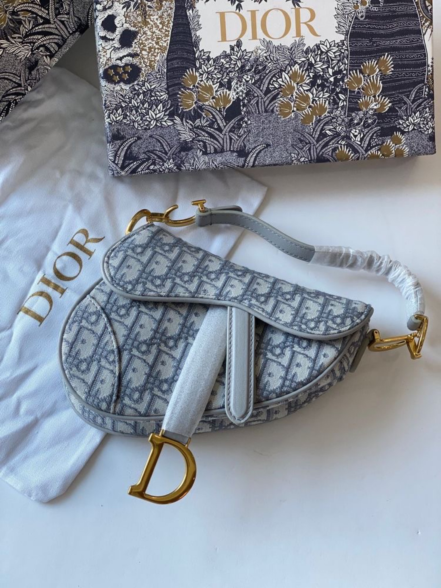 Saddle leather handbag Dior Navy … curated on LTK