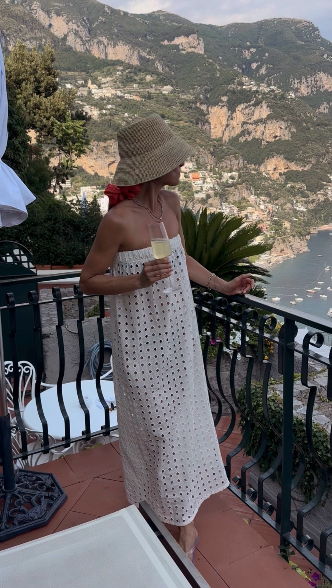 Beach club day in one of my favorite coverups 
Runs tts and I tucked the straps in for a strapless style

#LTKOver40