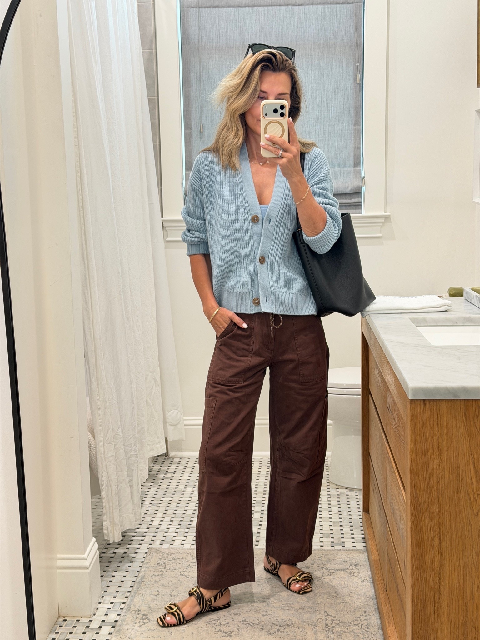 OOTD  
-cardigan sz S
-tank sz S
-Pants TTS @Pistola Denim  
-quince bag is good!

#LTKgrwm #LTKdayinmylife