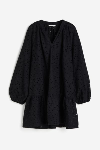 Broderie anglaise tunic dress - Black - Ladies | H&M GB | H&M (UK, MY, IN, SG, PH, TW, HK)