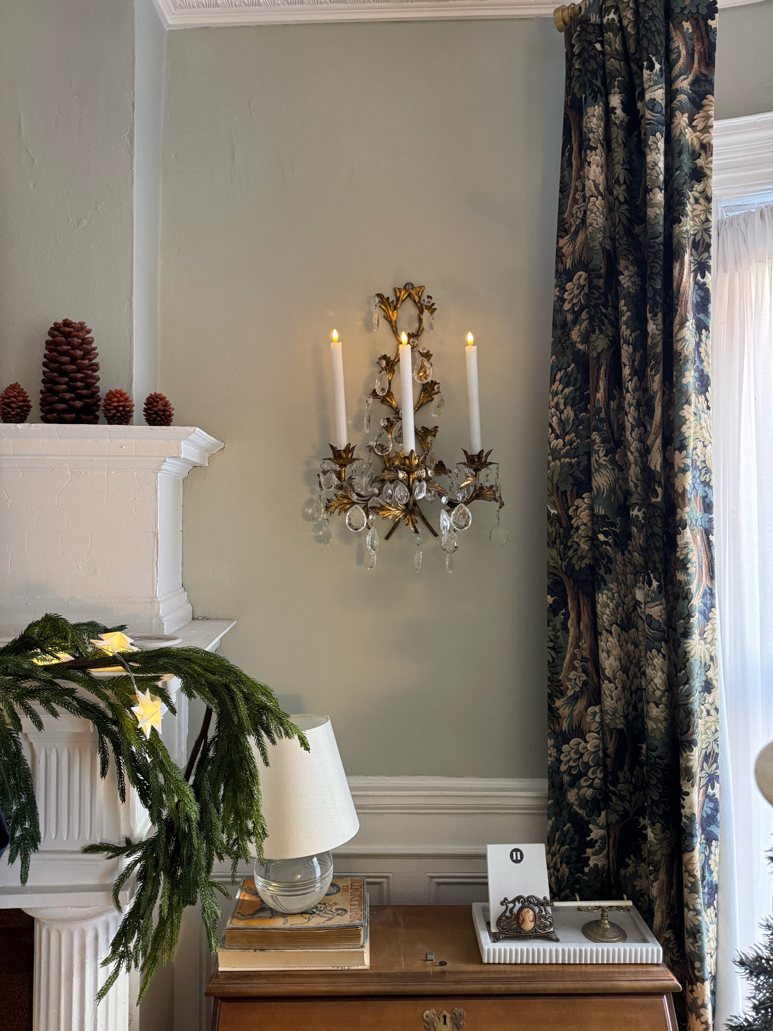 Similar vintage crystal candelabra sconces 

#LTKHome