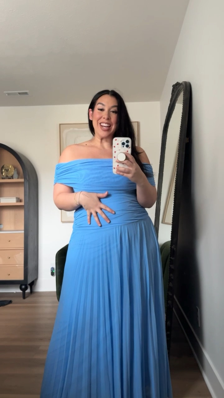 They updated this best selling dress from last year and added mesh and 😍😍 This smocked off shoulder dress is so flattering and on sale! Love the blue! 💙 Shop my midsize Abercrombie favorites on sale for 25% off with my exclusive in-app code! 
-
-
-
Abercrombie sale, LTK Spring Sale, Abercrombie midsize, Midsize spring, Midsize spring haul, Midsize sale, Dress, Spring Break Finds, Curvy, Sale, Easter @abercrombie 


#LTKSpringSale #LTKMidsize #LTKootd