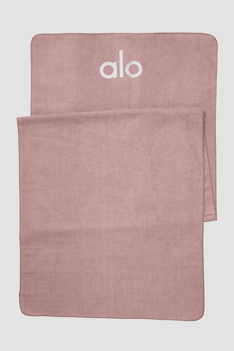 Grounded No-Slip Towel | Alo Yoga (US)