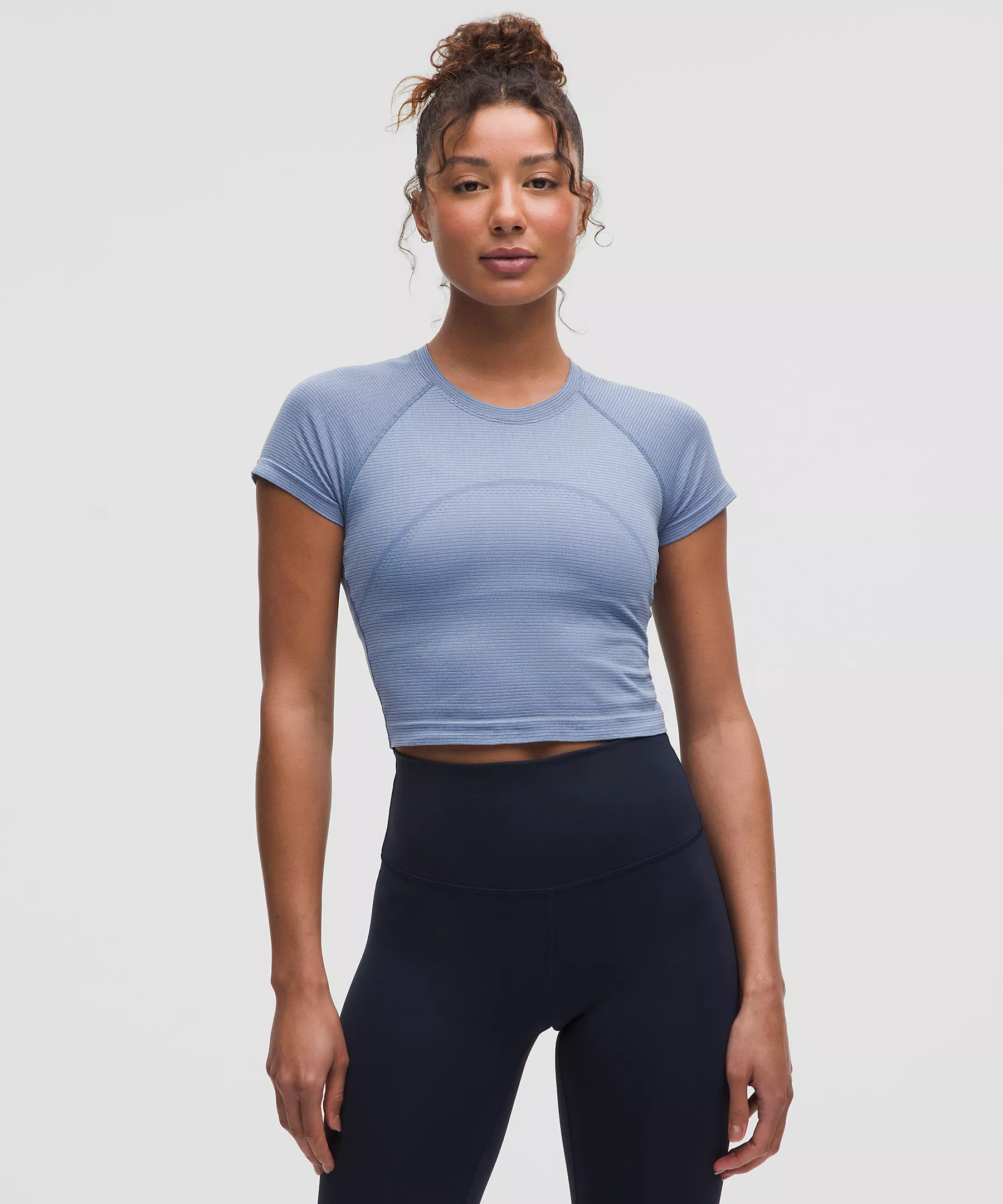 Swiftly Tech Cropped Short-Sleeve Shirt 2.0 | Women's Short Sleeve Shirts & Tee's | lululemon | Lululemon (US)