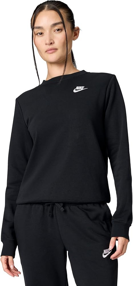 Nike Women's Sportswear Club Fleece Crew-Neck Sweatshirt, Black/White, Large at Amazon Women’s ... | Amazon (US)