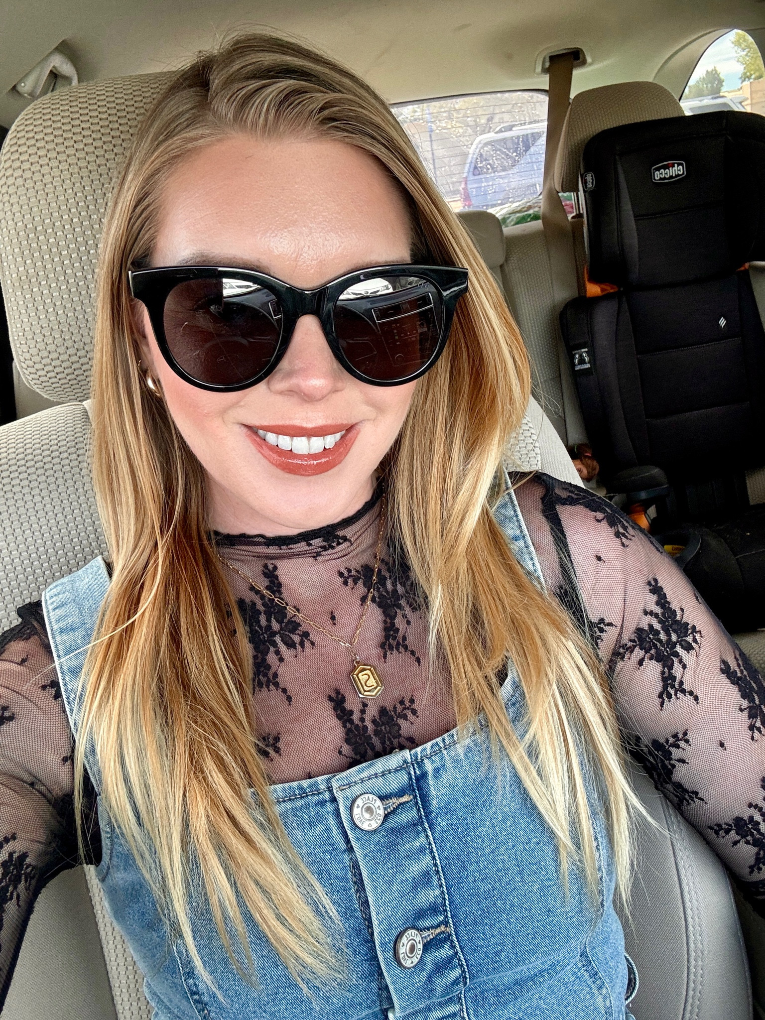 Diff sunglasses 😎  buy 1 get 1 free! 

#LTKStyleTip #LTKU #LTKSaleAlert