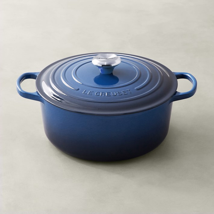 Le Creuset Signature Enameled Cast Iron Round Dutch Oven, 7 1/4-Qt. | Williams-Sonoma