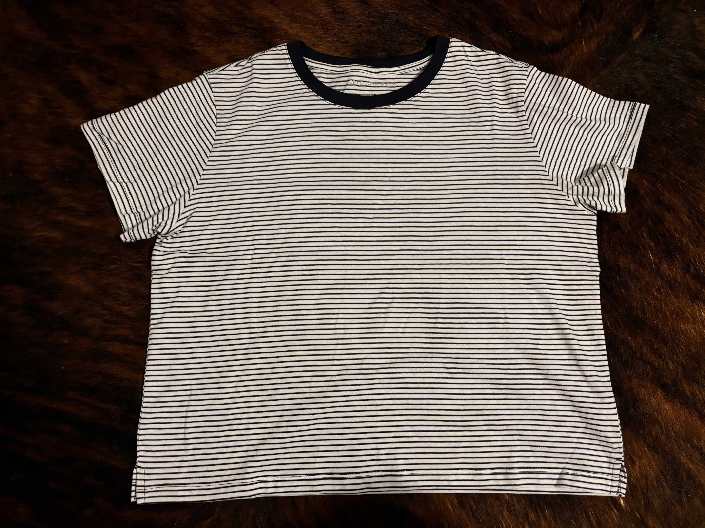 Walmart find. The Free Assembly Women’s Cotton Cropped Boxy Tee is the perfect cropped length, I love the stripe but there are so many solid colors to choose from too. 

 #LTKootd #LTKActive #LTKMidsize