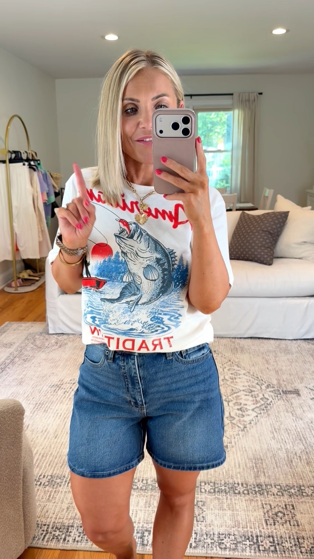Must have denim shorts for summer only $17.98👏 High-rise, 5-inch inseam and 4 different washes. 


Walmart fashion, Walmart style, denim shorts, summer outfits, summer style, Walmart shorts, casual style

#LTKSeasonal #LTKMidsize #LTKPetite