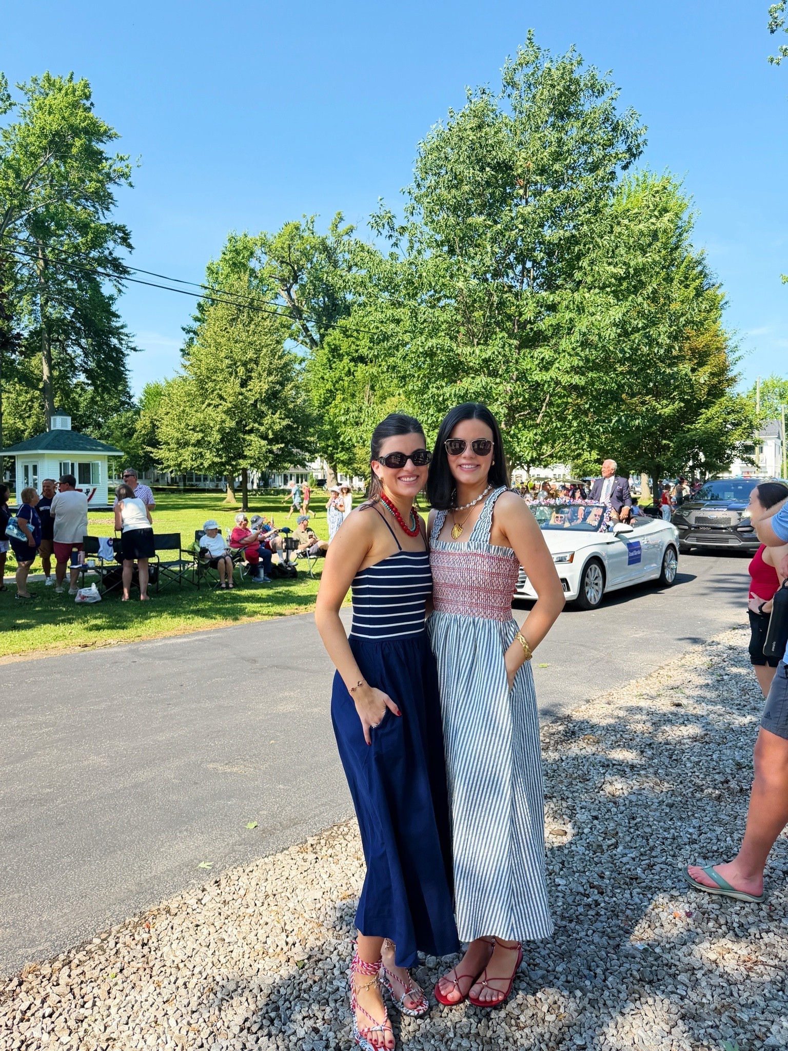 Perfect summer dresses for a classic look!
