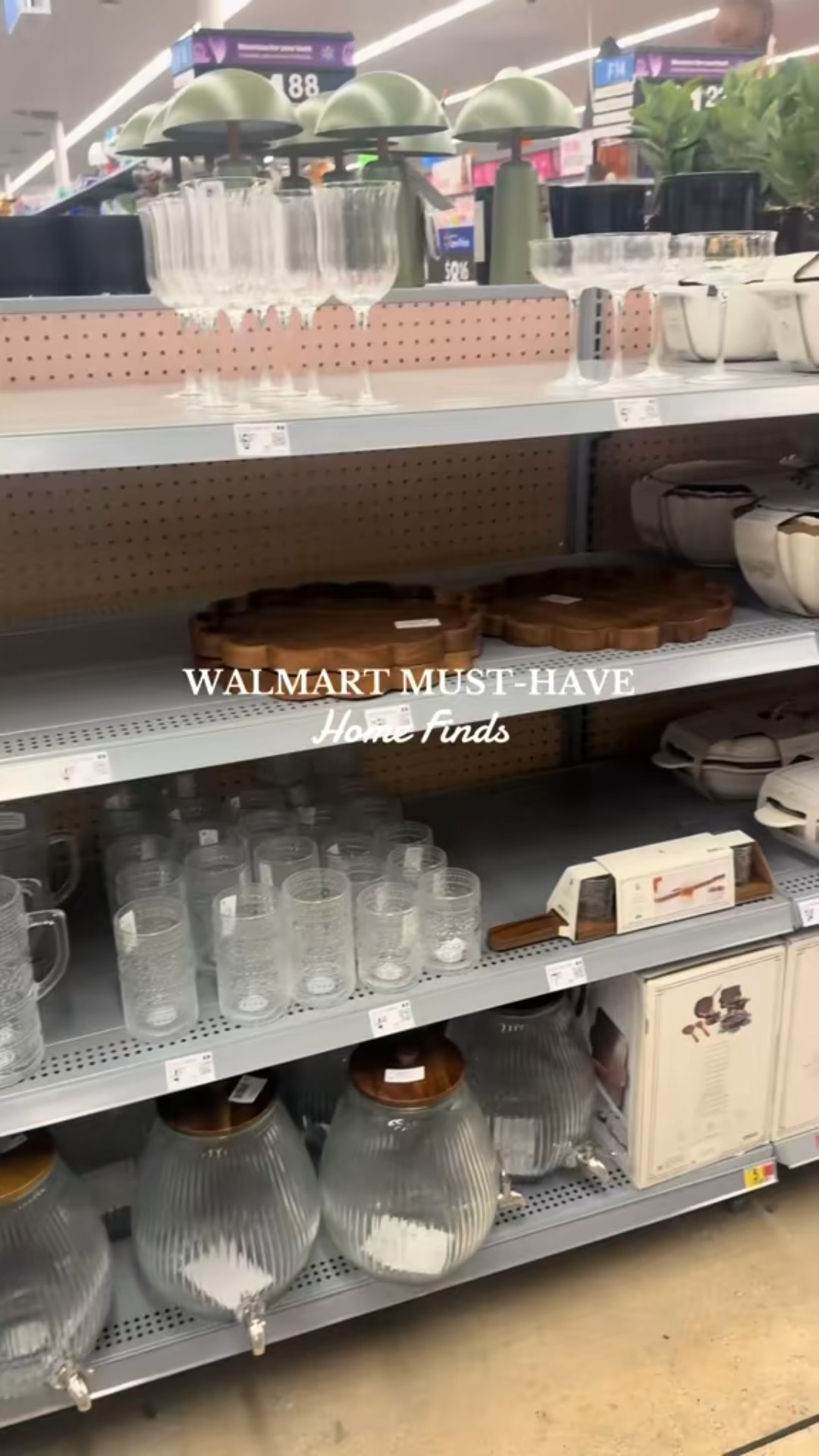 The new Pioneer Woman collection has some of the cutest dishware I’ve ever seen 😍 The scalloped & ruffled edges is what gets me 😌 

#LTKHome #LTKSeasonal #LTKSaleAlert