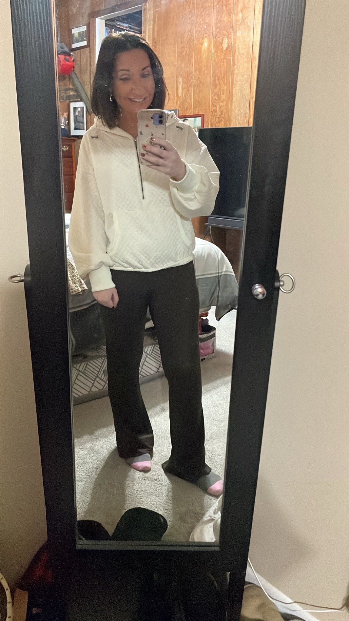 Saturday comfy ootd 

#LTKPetite #LTKdayinmylife #LTKFindsUnder50