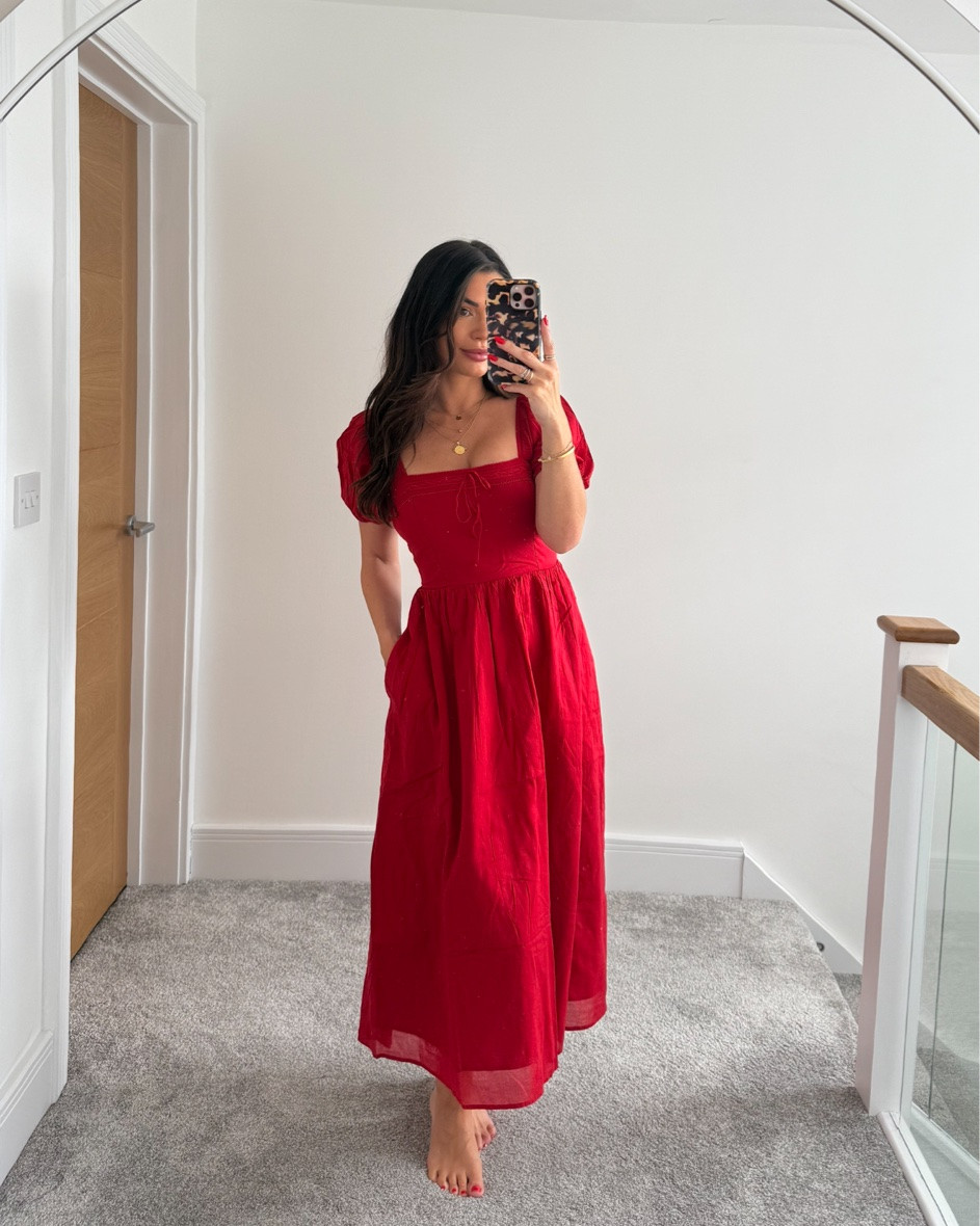 Most gorgeous red summer dress #reddress #summerdress #sundress

#LTKsummer #LTKdresses #LTKuk