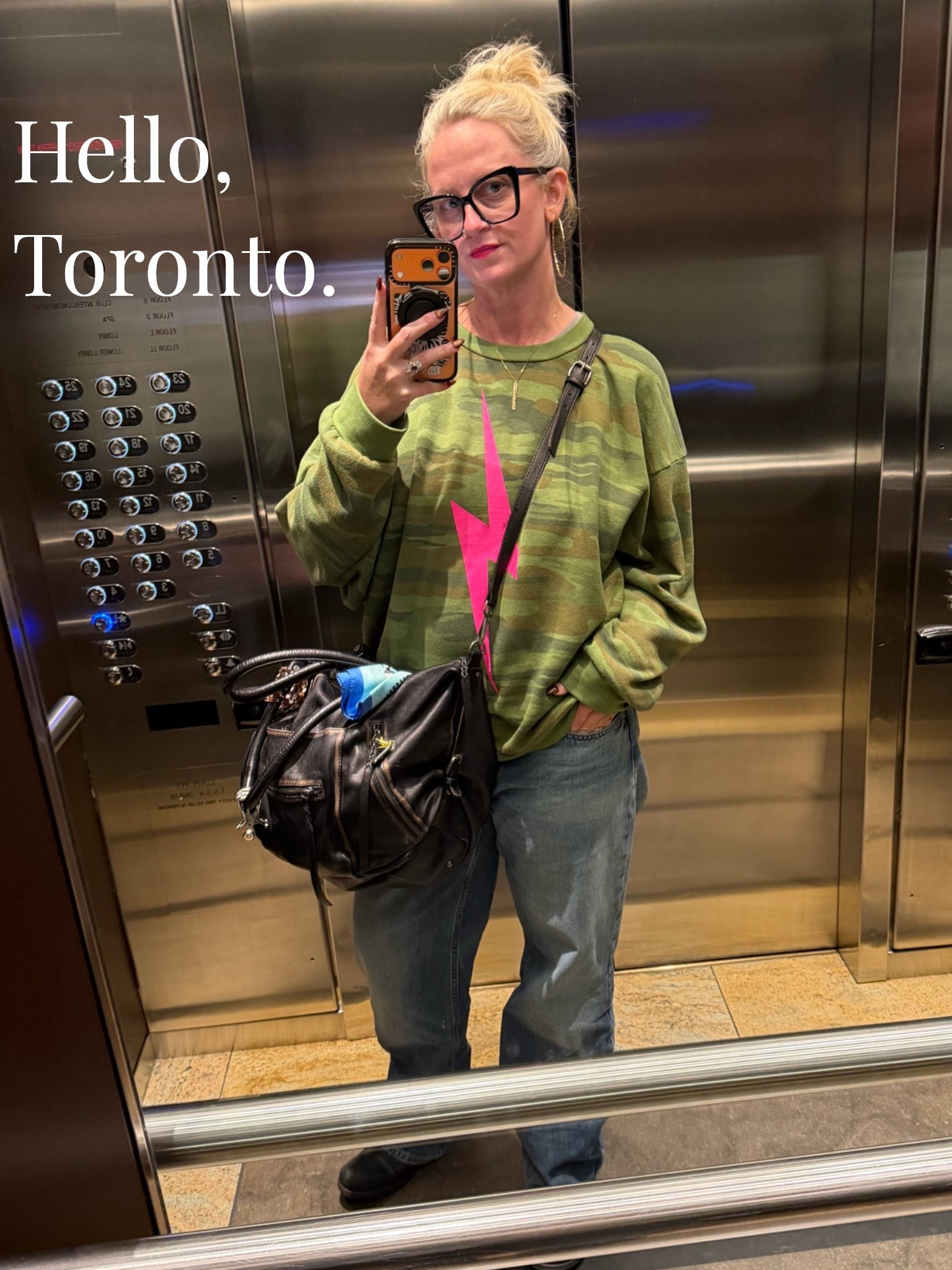 “Fashion casual” is how I define my flight attire. 😁 Am I comfy? Absolutely. Was my outfit still curated? Always. 🤓💁🏼‍♀️
NOTE: these amazing low-rise, wide-leg jeans are from ZARA in mid- blue: 3607/122/427. Can’t tag them.

#LTKootd #LTKTravel #LTKMidsize