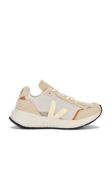 Veja Condor Royale Sneaker in Natural & Butter from Revolve.com | Revolve Clothing (Global)