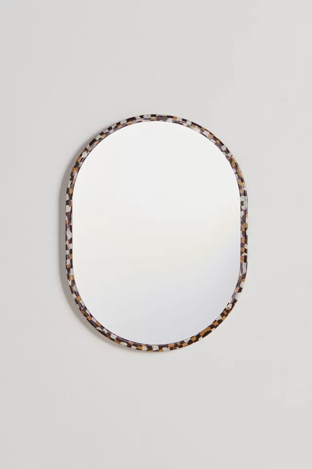 Shiloh Oval Wall Mirror | Urban Outfitters (US and RoW)