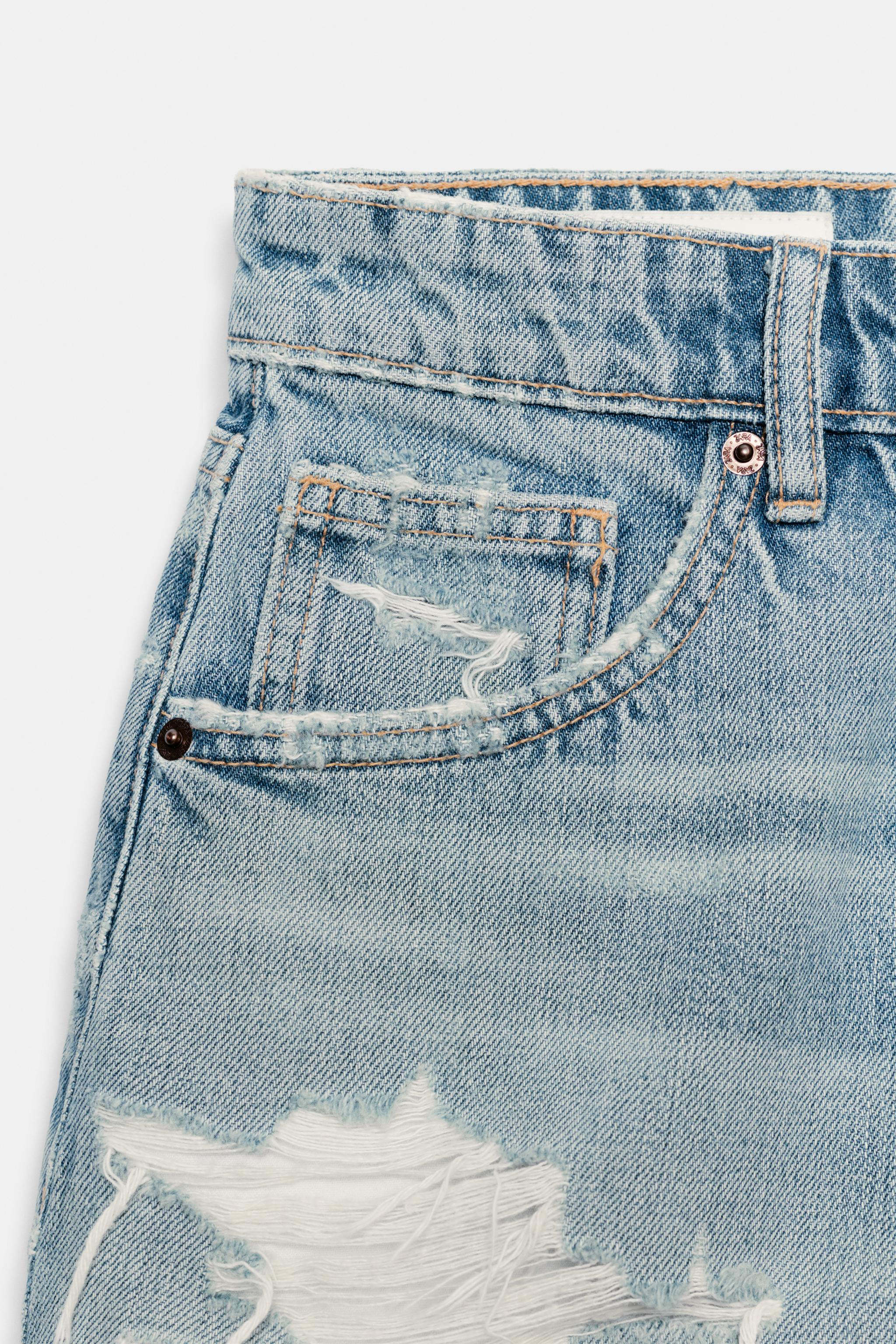 HIGH-WAISTED - CURVED - RIPPEDHigh-waisted shorts with belt loops and five pockets. Ripped detail... | Zara US