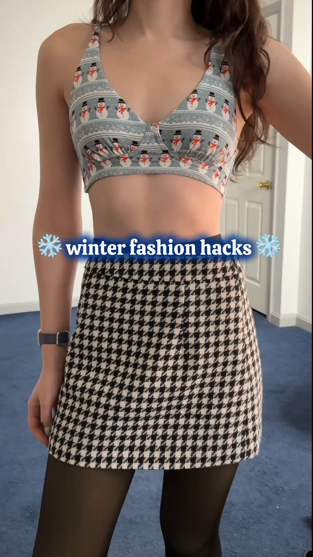 winter fashion hack ❄️ 

finally, fleece lined tights without that awful u shaped seam in the back 💀 

❄️ snowman bralette @MeUndies 
❄️ skirt @Cider 

#christmasoutfits #fashionhacks #winteroutfit #winterfashion 


#LTKgrwm #LTKootd #LTKHoliday