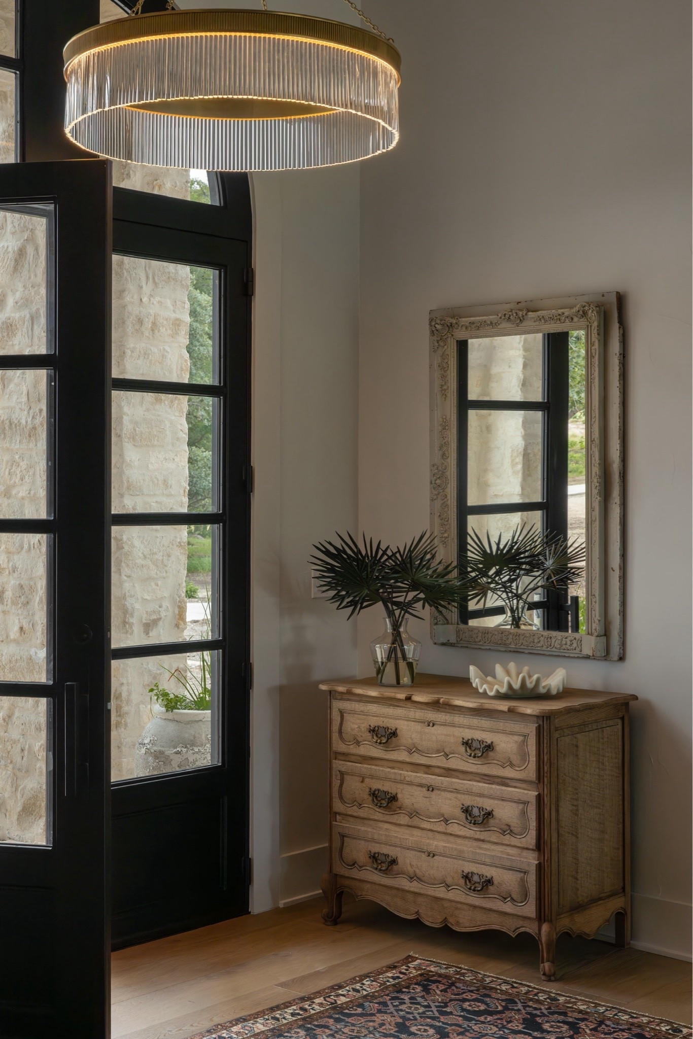 Shop our look✨



#foyer#decor#design

#LTKHome