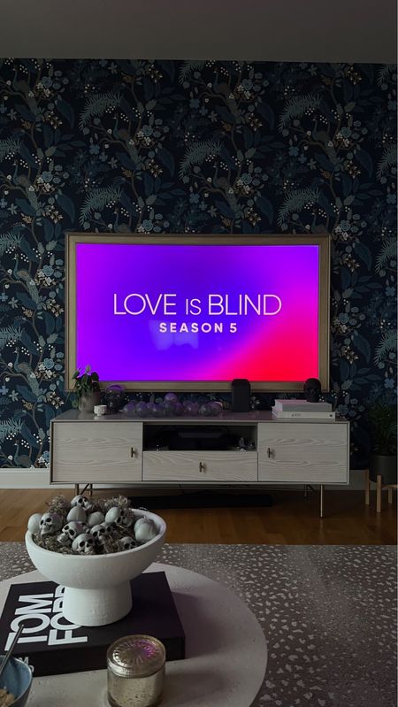 Love is blinds new season is out and looks so great on my frame TV 

#LTKhome #LTKstyletip #LTKfindsunder100