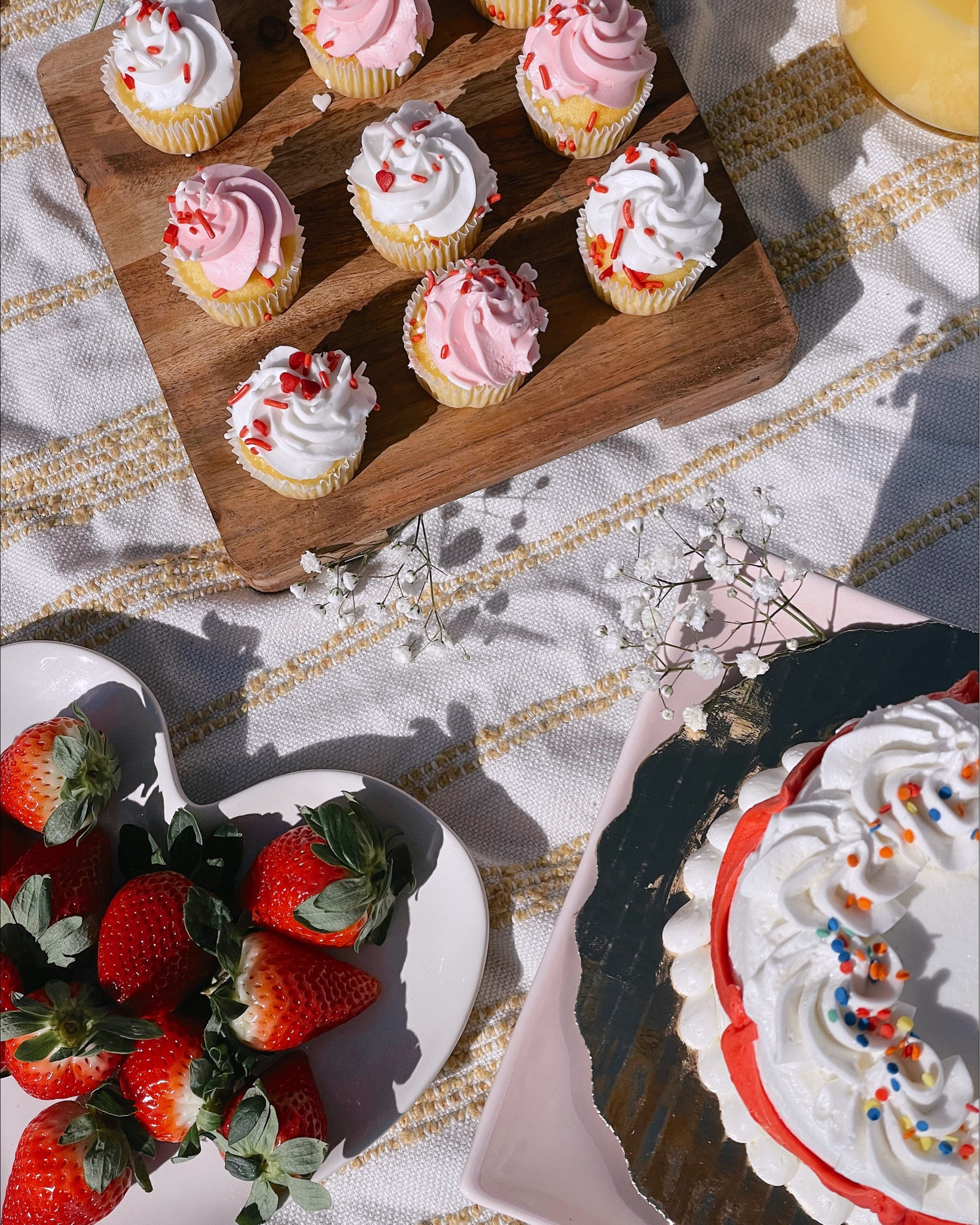 GALENTINES 💕💗🎀🩷💞💓👛 

Valentine’s Day,  Galentines party, Party, Host, February 

#LTKGiftGuide #LTKhome #LTKparties