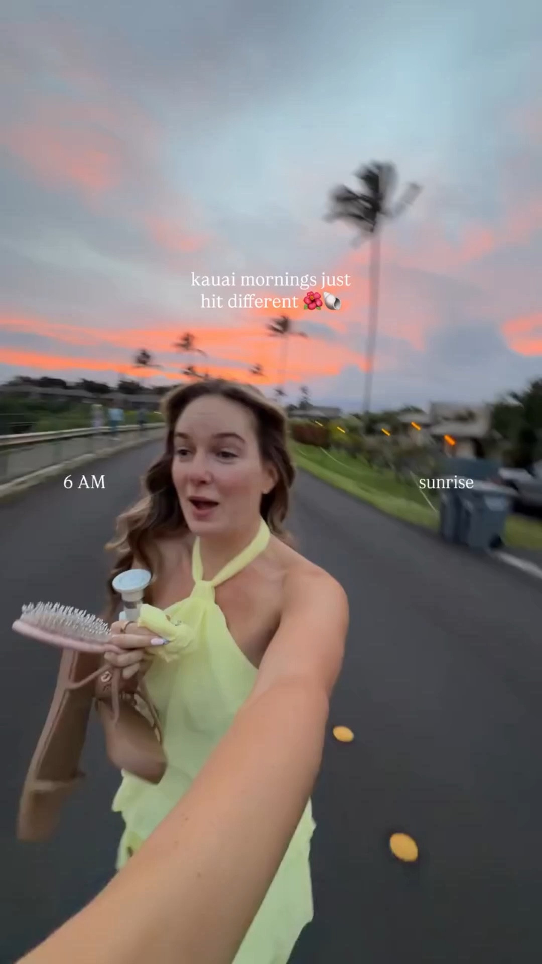 a slow morning in hawaii 🤸🌺

always bring my @bloomsupps supergreens gummies with me when i travel, they aid in digestion with pre + probiotics, digestive enzymes, superfoods and so much more #hawaii #bloompartner #springbreak