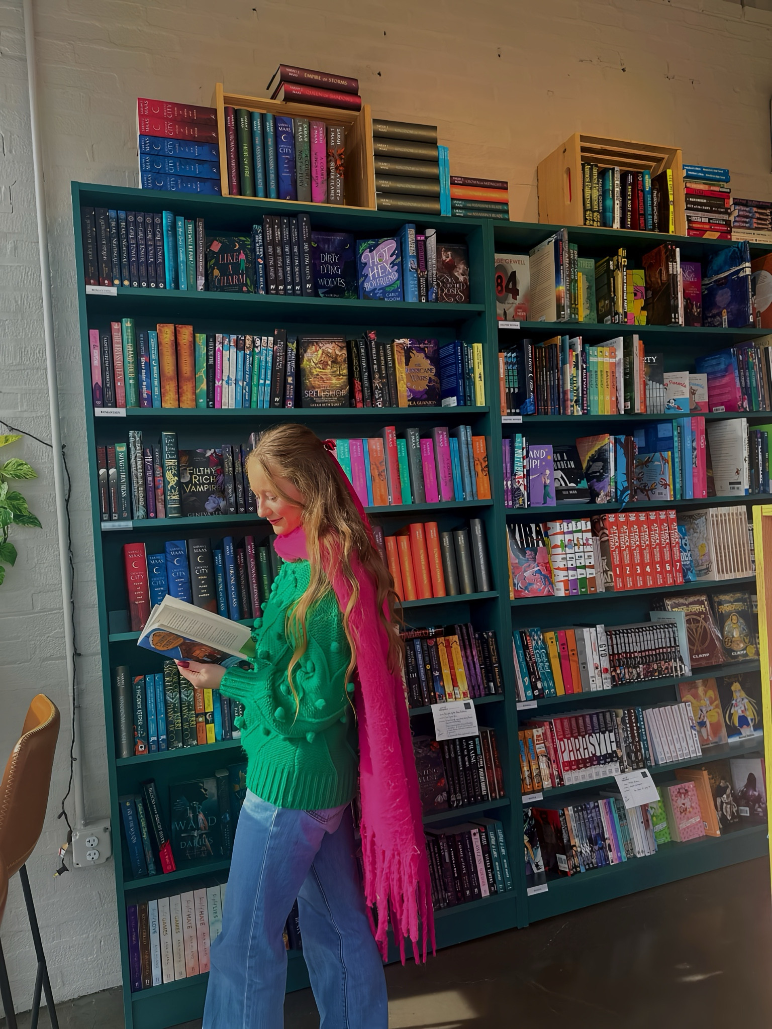 Cozy season 📚🦌🧣🎄

#LTKHoliday #LTKStyleTip #LTKSeasonal