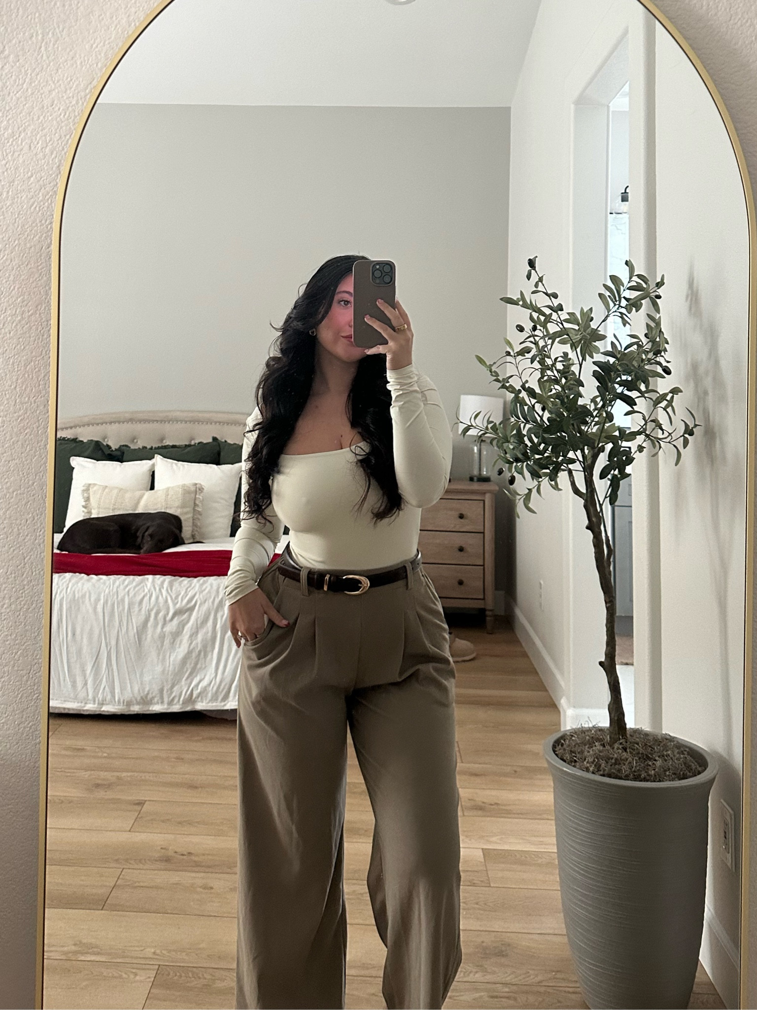 The best dress pants!! They’re so stretchy and comfy 

#LTKootd #LTKHoliday #LTKgrwm