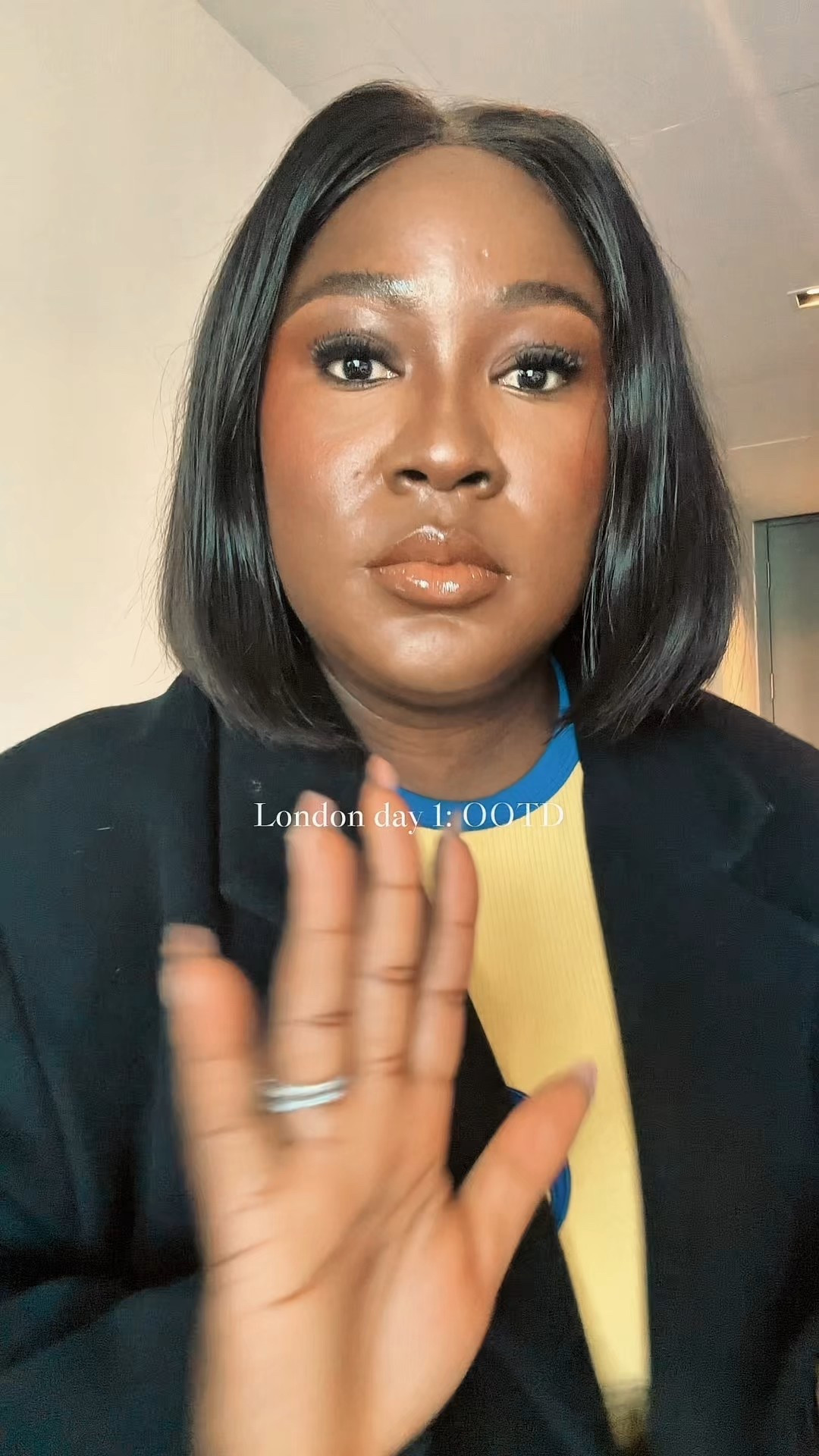 London Day 1 OOTD 🖤

A thrifted long black coat, a @kaicollective long-sleeve, black pants, and sneakers. It's comfortable, classic, and ready for match day. Off to a Chelsea game and letting the moment do the styling.

#LTKTravel #LTKvlog #LTKootd