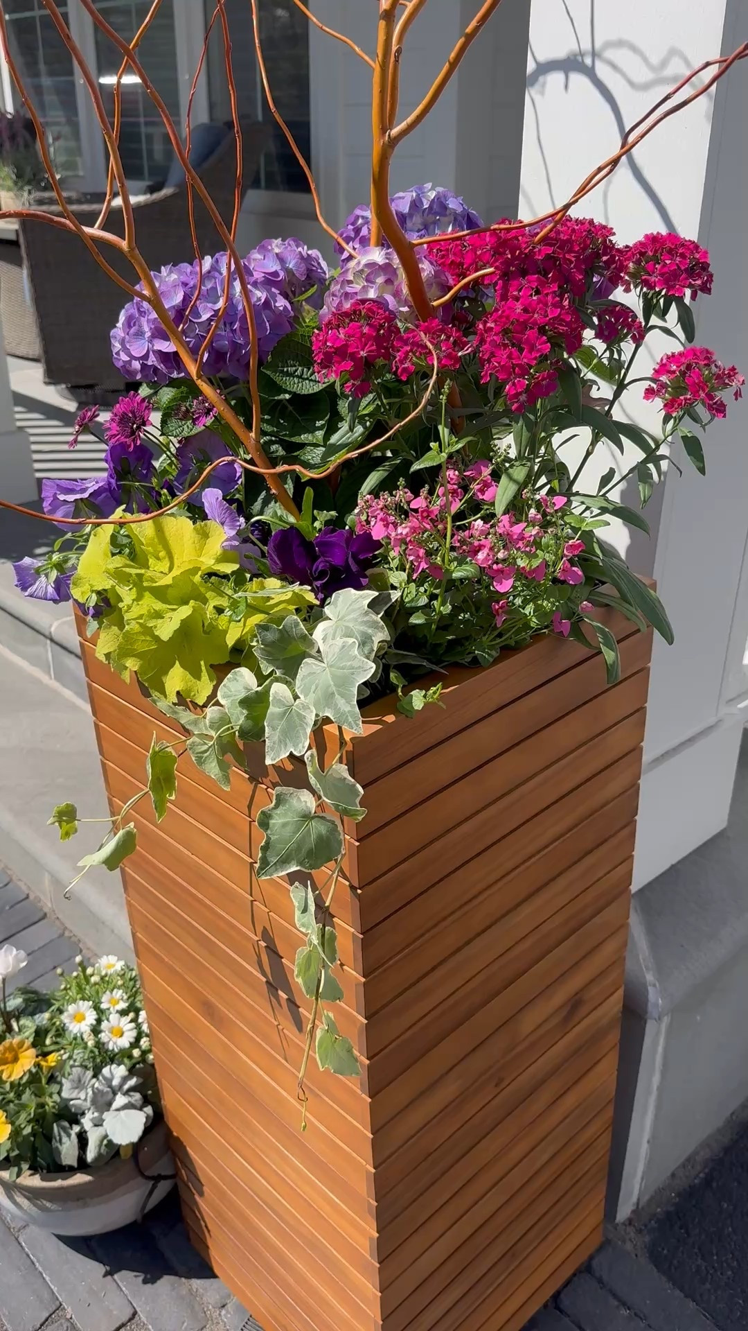 Our new planters. They keep selling out but are restocking them. Also, if you can’t find them, go check out a store and see if they have them there. 

#LTKHome