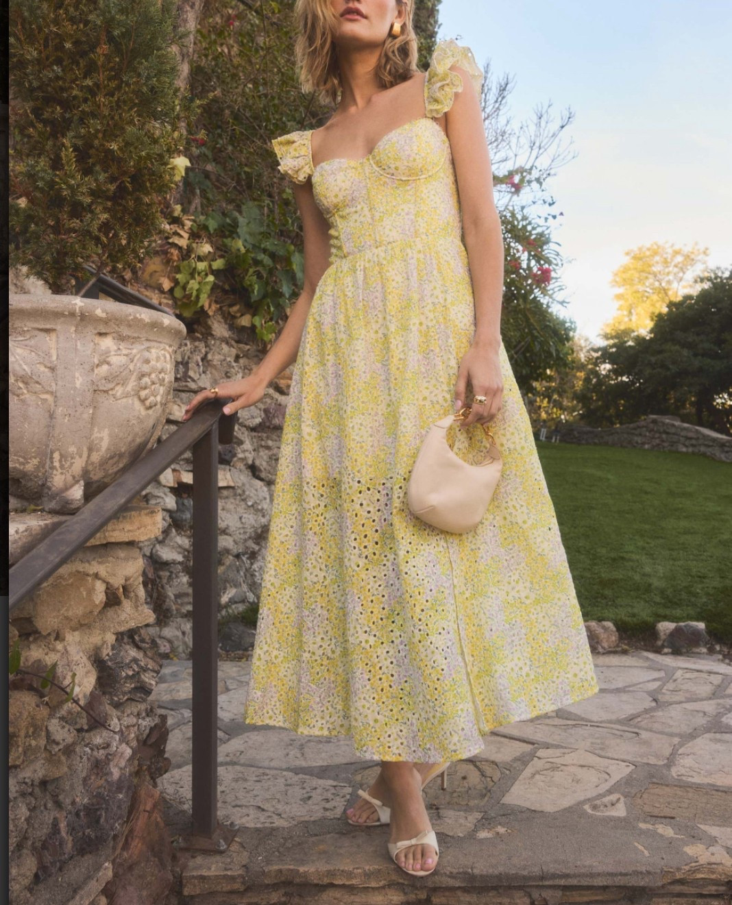 Currently going through yellow obsession! Give me all the yellow dresses 💛💛💛


Trendy 
Yellow dresses
Family photos 
Spring fashion
Wedding guest dress

#LTKParties #LTKSeasonal #LTKWedding