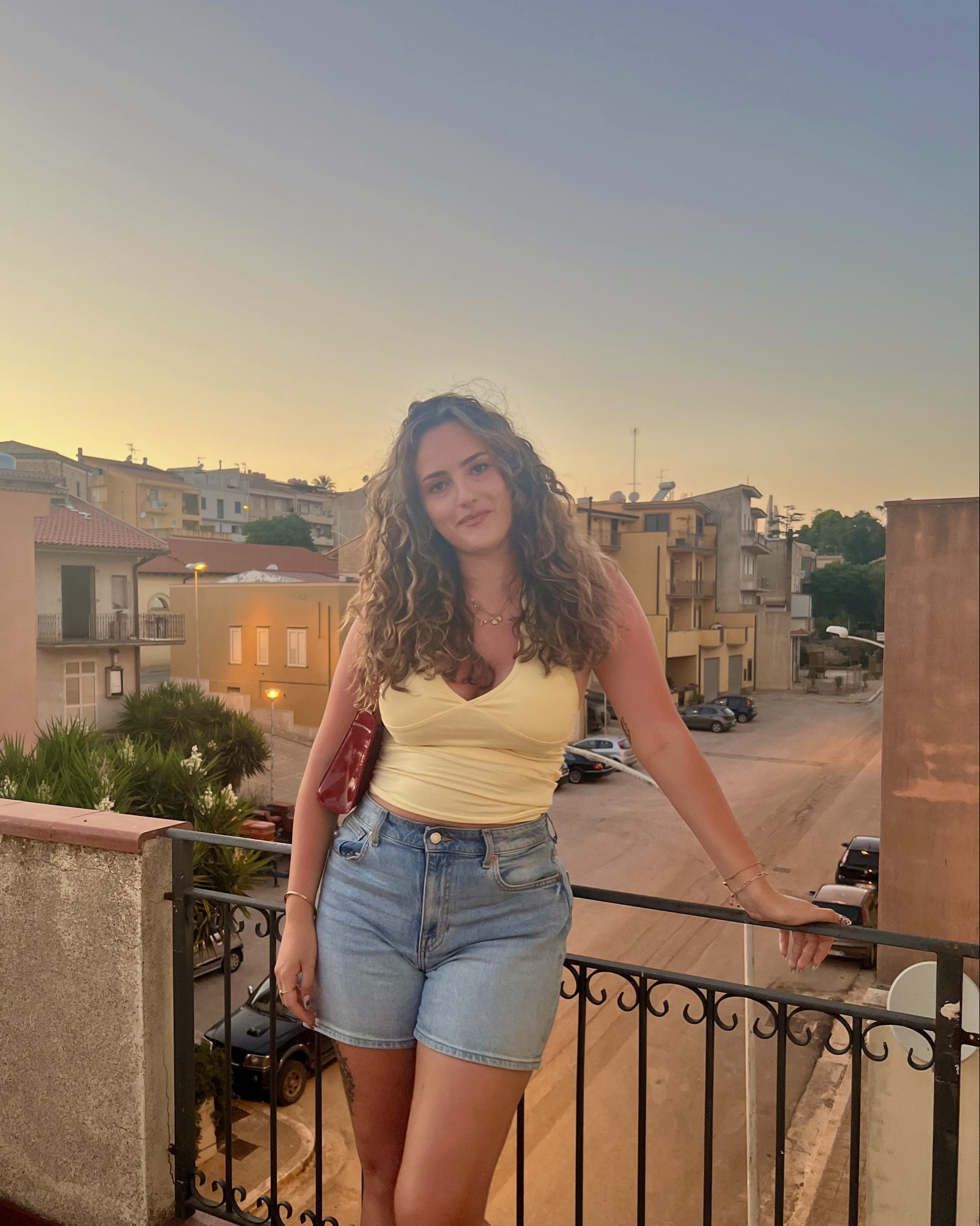Sunset vibes 🍉 

#LTKsummer #LTKeurope #LTKmidsize