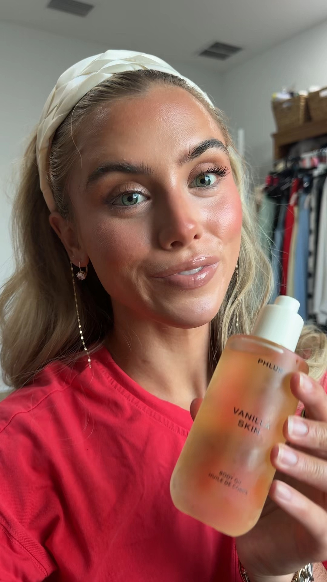 A silky, lightweight body oil infused with ceramide-rich floral oils and skin-mimicking lipids that nourishes and easily absorbs into the skin. Formulated to layer with our collection of fine fragrances to boost scent longevity.

Featuring our bestselling scent: Vanilla Skin. Unlike any other vanilla fragrance, Vanilla Skin evokes an iconic creaminess wrapped in a kaleidoscope of spice and intrigue. The dual nature of pink pepper and sugar settle down through rich cashmere before nestling into a core of addictive vanilla and cozy sandalwood to create a multidimensional take on an intoxicating sensual gourmand.@PHLUR

#LTKgrwm #LTKselfcare #LTKBeauty