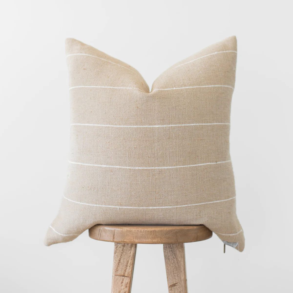 Wren - 22" | 26" Moroccan Pillow Cover | Woven Nook