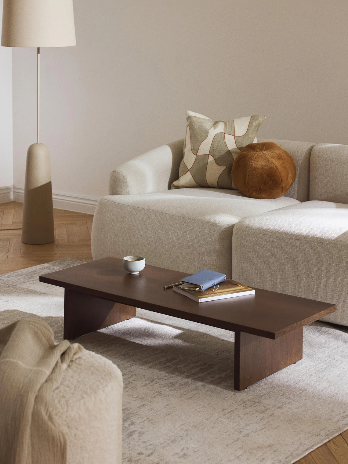 Niedriger Holz-Couchtisch Dako | Westwing EU