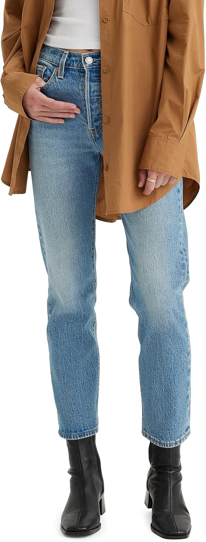 Levi's Women's Wedgie Icon Fit Jeans | Amazon (US)