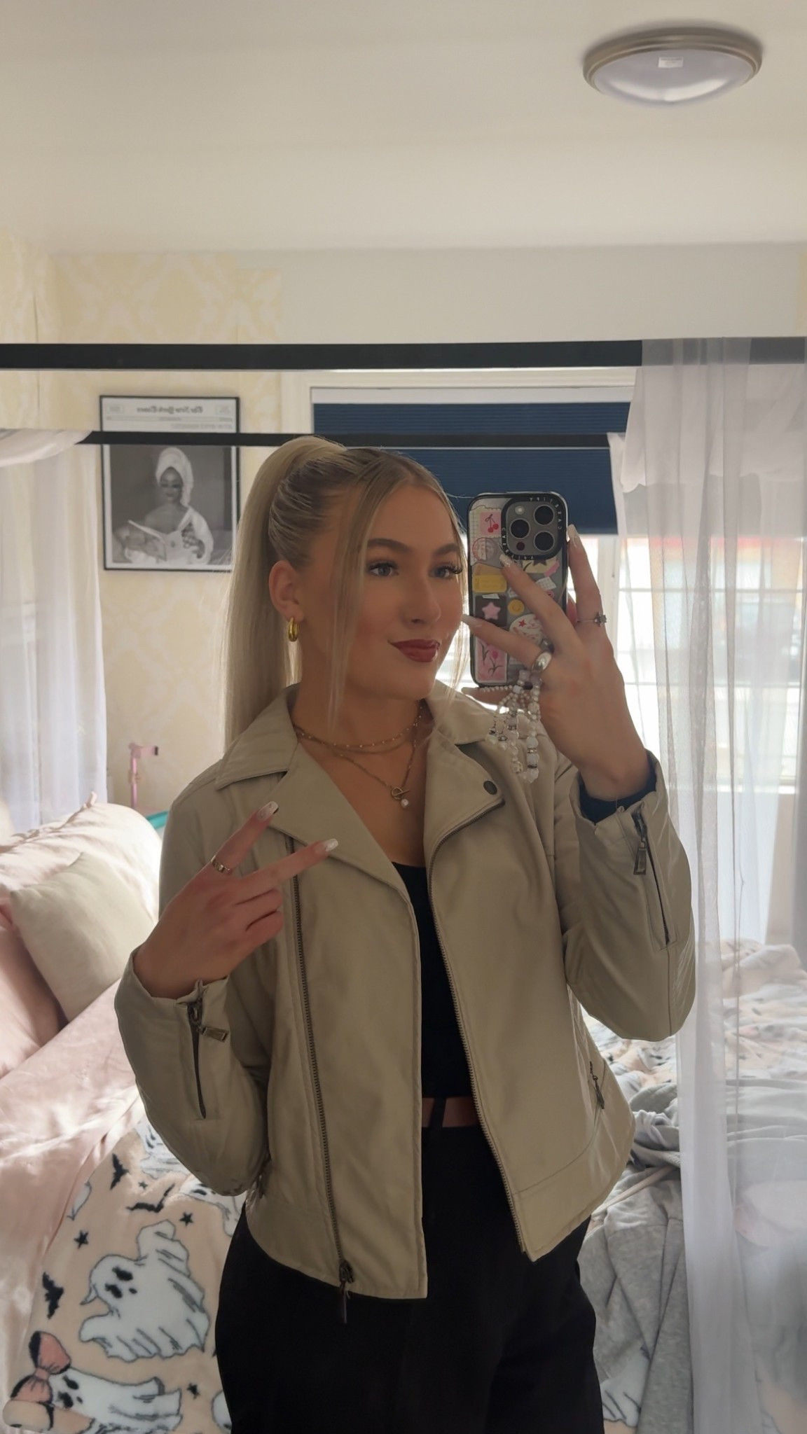 Today’s office fit 🖤

#LTKdayinmylife #LTKootd #LTKStyleTip