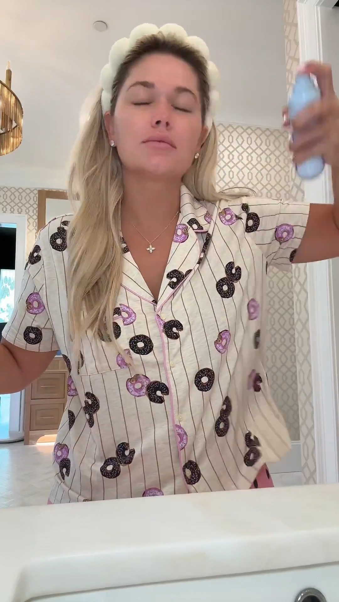 This milk glaze spray is so hydrating!

#LTKselfcare #LTKBeauty #LTKmorningroutine