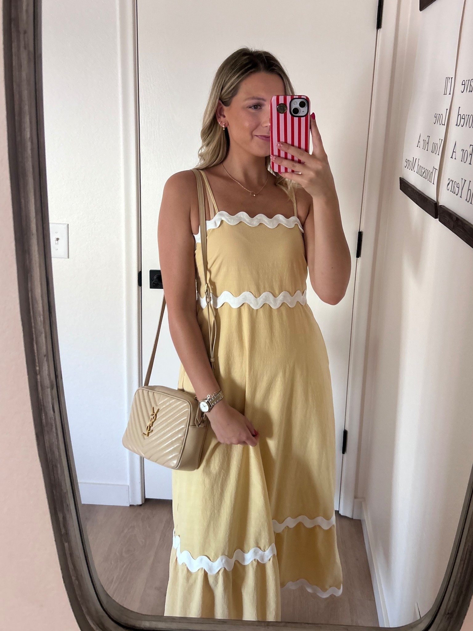 ootd 💛☀️🐝🌼🌙

#LTKgrwm #LTKootd