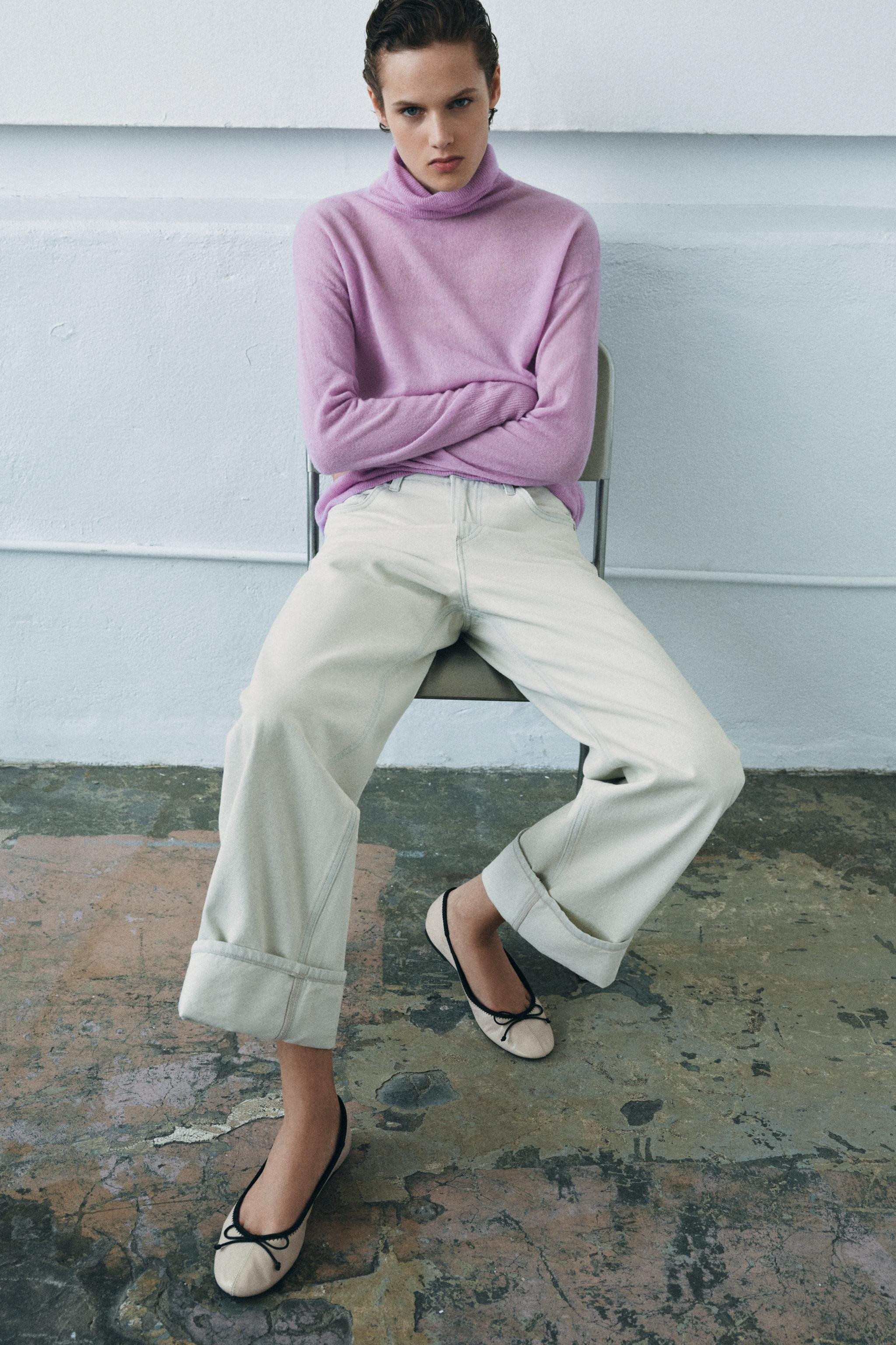 CONTRAST LEATHER BALLET FLATS | Zara UK