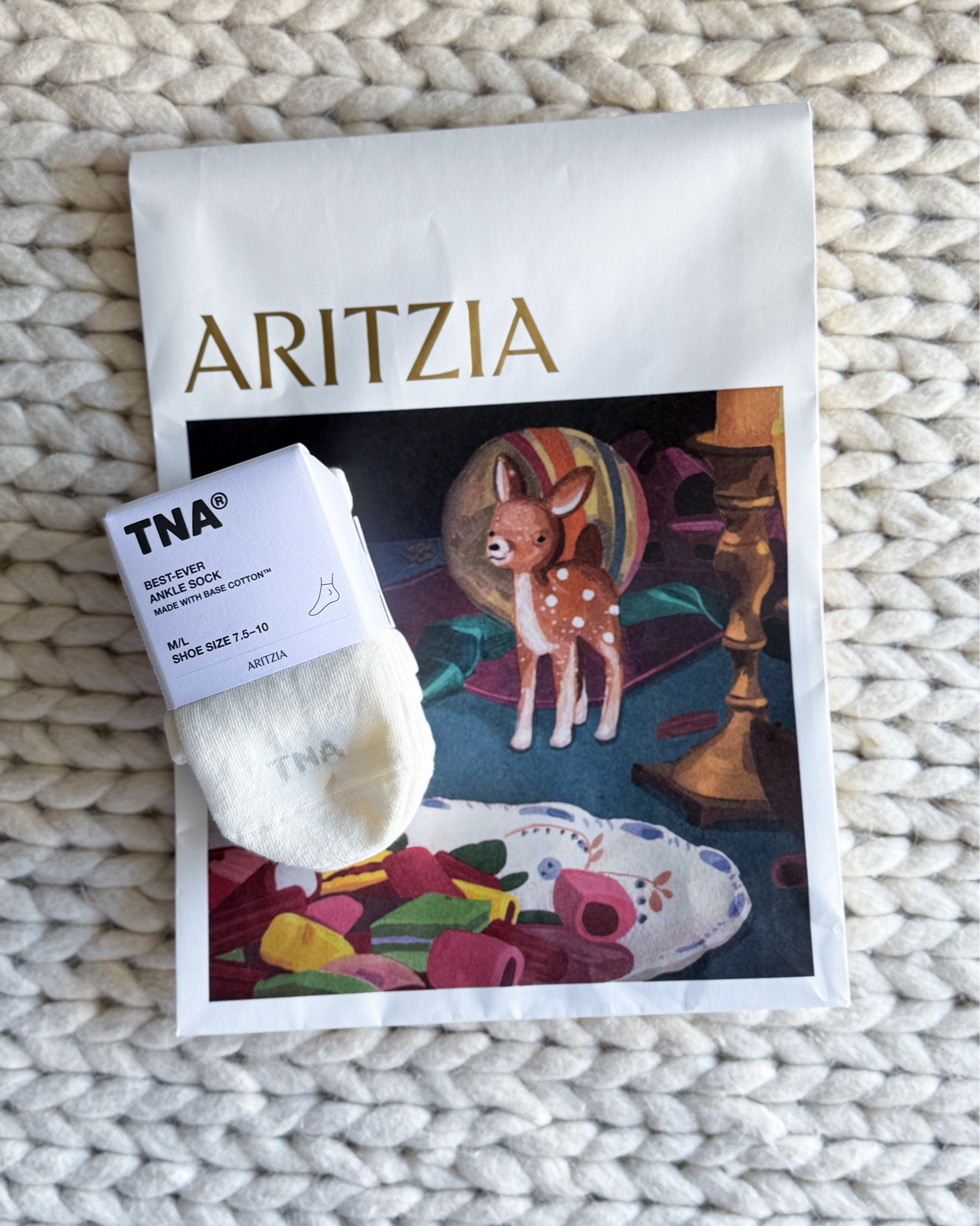 My most worn socks, hands down. The Aritzia TNA crew + ankle socks are the perfect everyday basics. Just the right thickness, actually soft (not thin or scratchy), hold their shape, & they last. Cozy for home, easy with sneakers, & the kind you keep reaching for over & over.

Keywords:
aritzia socks - tna socks - everyday socks - crew socks women - ankle socks women - cozy basics - home essentials - capsule wardrobe basics - neutral wardrobe - soft cotton socks - everyday loungewear - casual outfits - at home style - quality basics - wardrobe staples

#LTKActive #LTKU
