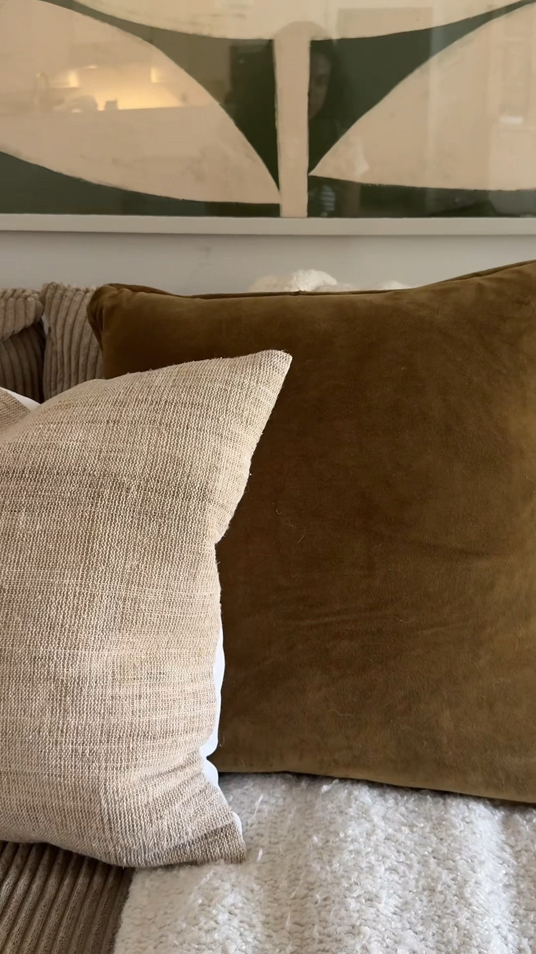 The CUTEST velvet olive pillow!!!
Throw pillow target finds home 

#LTKHome #LTKStyleTip #LTKFindsUnder50