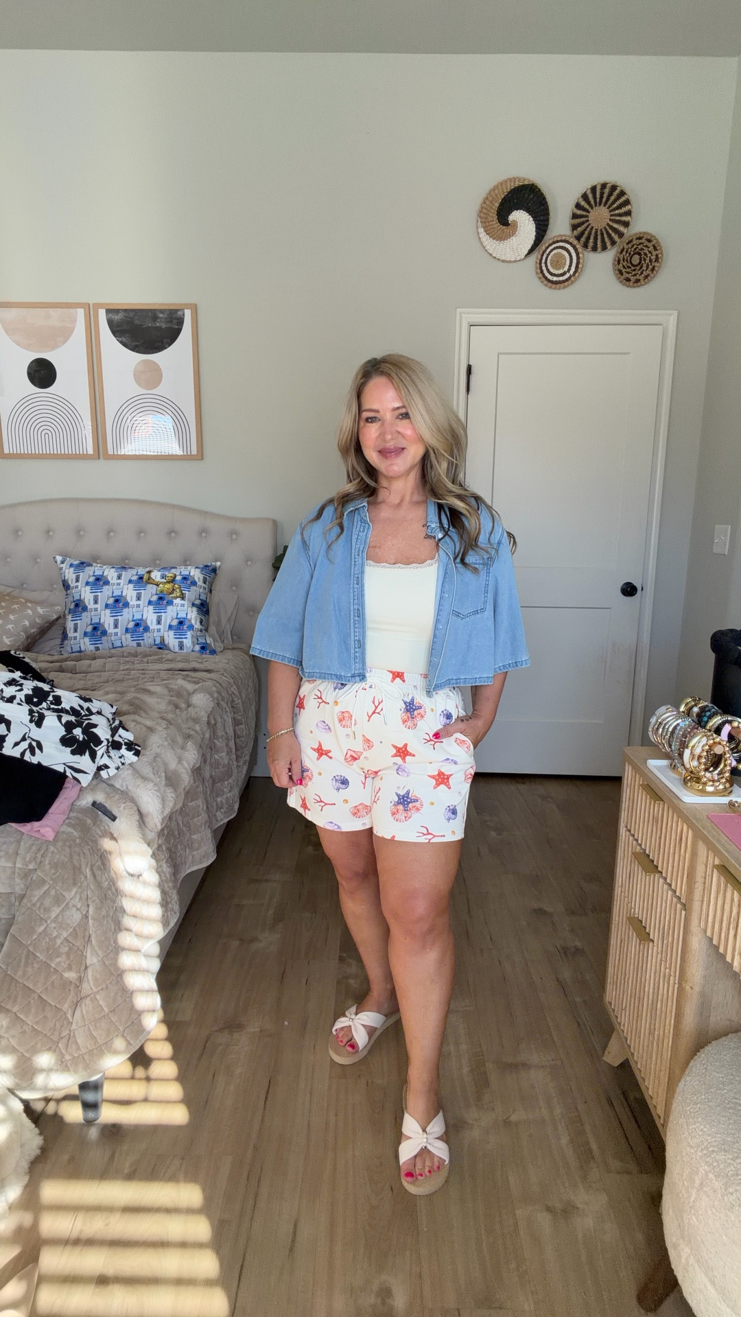 Size large shorts tank and top 

#LTKPetite #LTKMidsize #LTKOver40