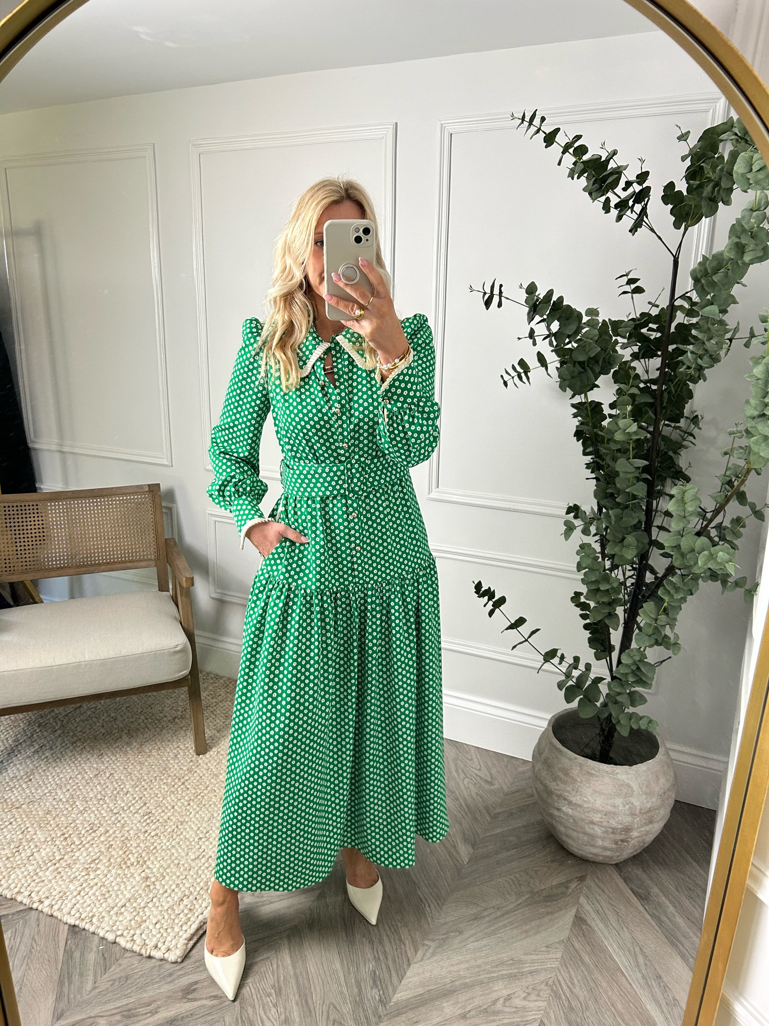 This one has now sold out, sorry! I’ve linked some other styles from the same brand that I’ve got my eye on!!
Shoes are from Zara (we can’t link Zara on LTK) so the code is 2234/310 