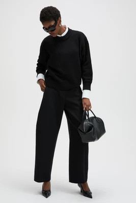 The Cashmere Signature Crew in Black | Sold Out NYC